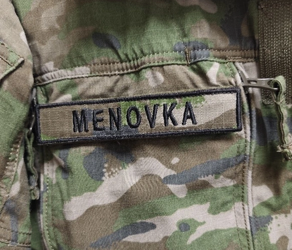 MENOVKA maskáčová 